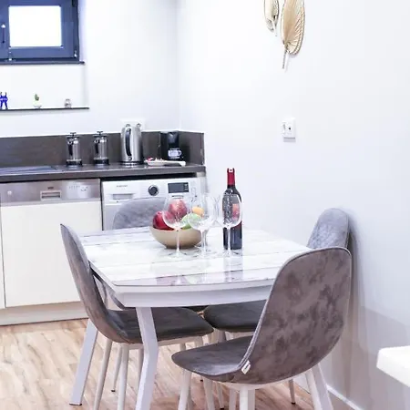 Apartamento Modern Super Chic Duplex With A Terrace At The Heart Of City!